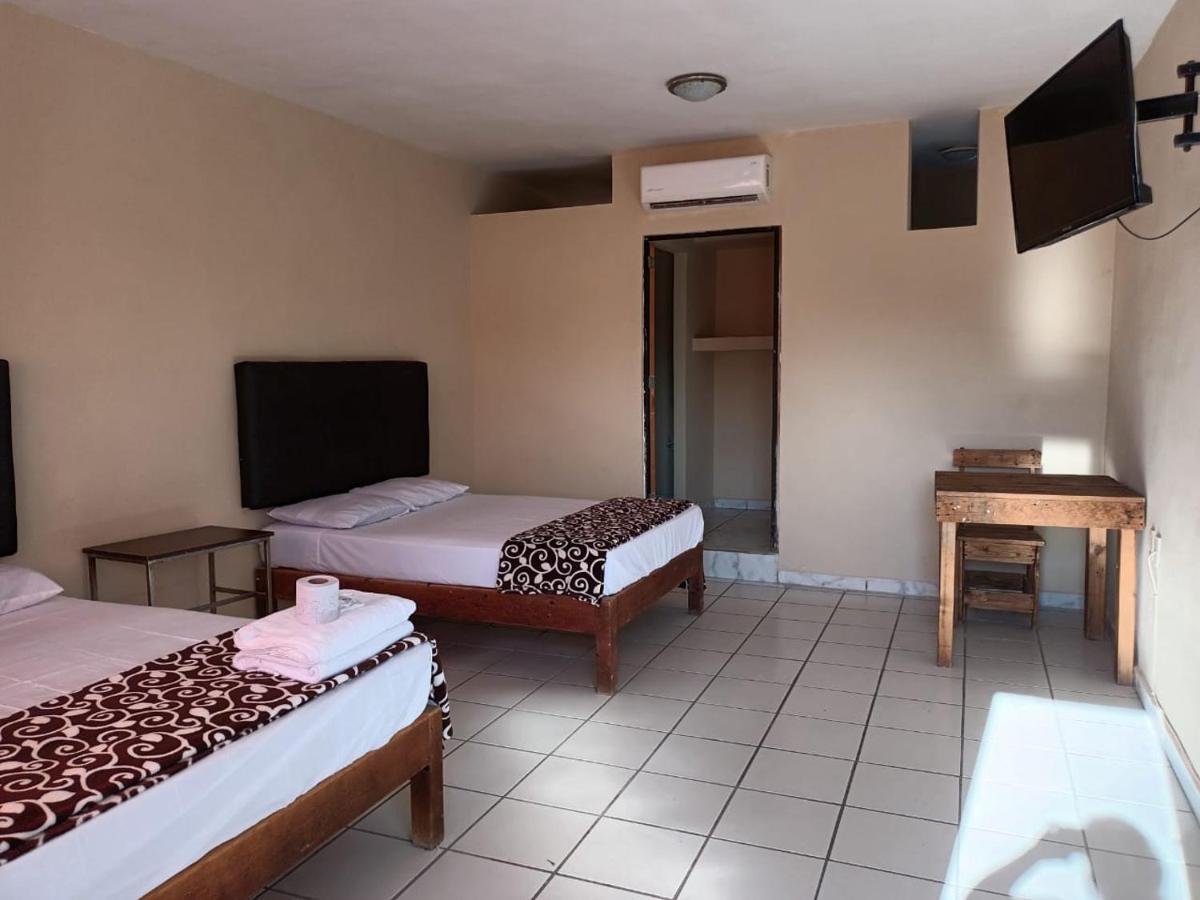 Hotel Maria Teresa Río Verde Εξωτερικό φωτογραφία